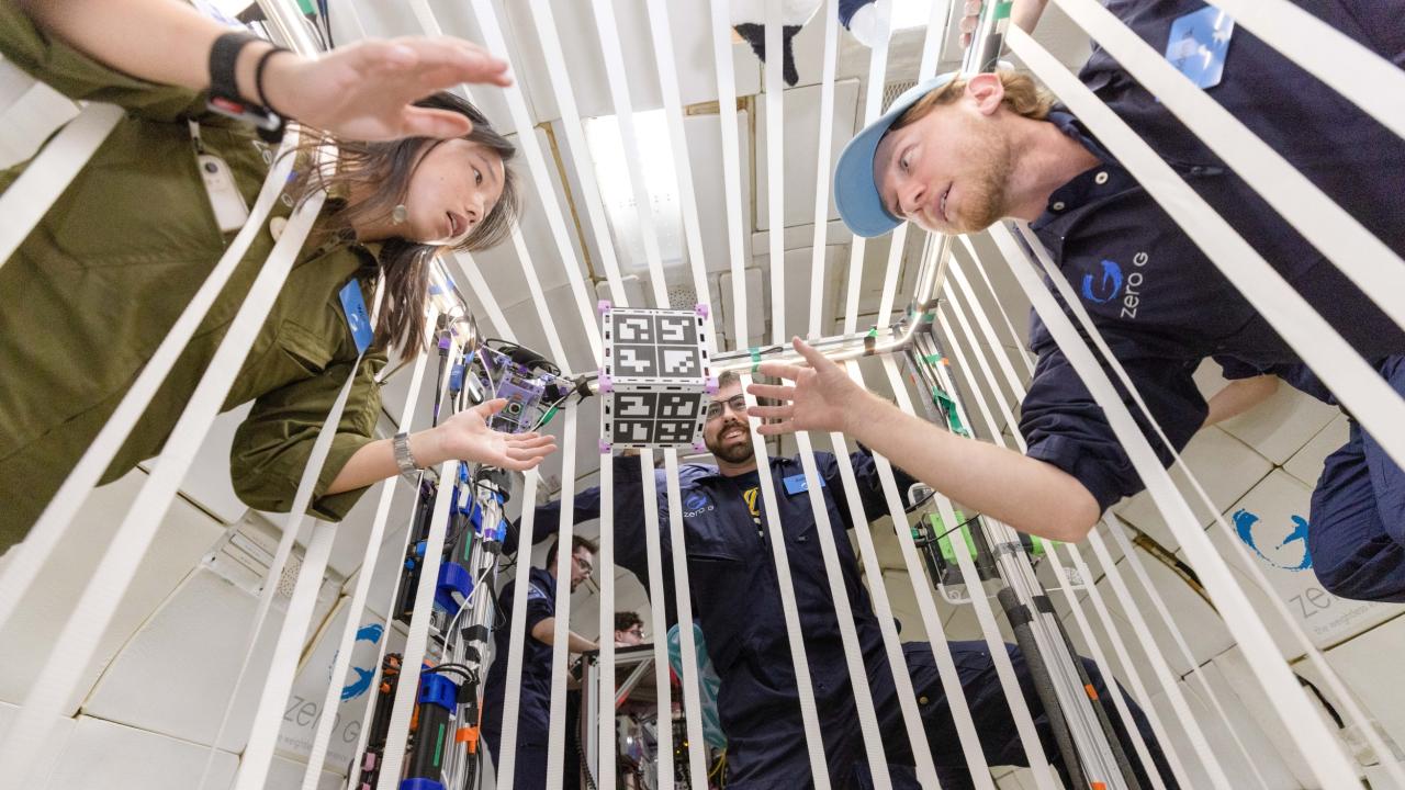 Zoe, Adam, Kelden operating HDD experiment - Flight Campaign 3